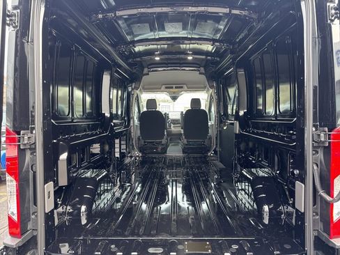 New 2026 Ford Transit 250 148 Medium Roof image 9