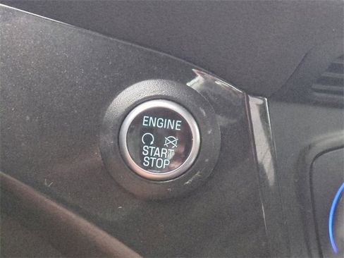 Used 2019 Ford Escape Titanium image 27