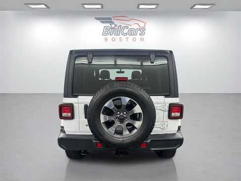 Used 2018 Jeep Wrangler Unlimited Sahara w/ Dual Top Group image 5