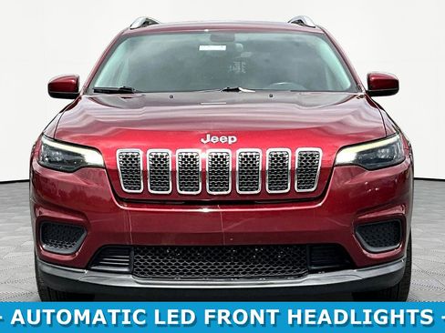 Used 2020 Jeep Cherokee Latitude w/ Cold Weather Group FWD image 2