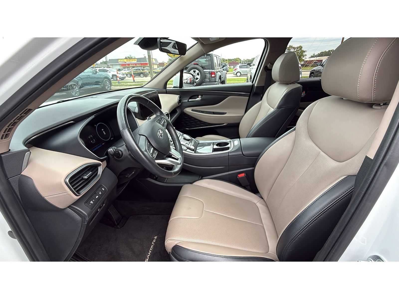 Used 2023 Hyundai Santa Fe SEL w/ Premium Package AWD/4WD image 32