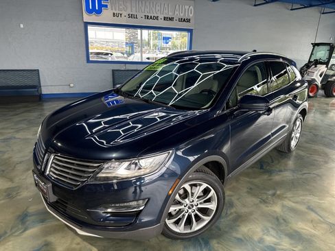 Used 2017 Lincoln MKC Select w/ Select Plus Package image 1