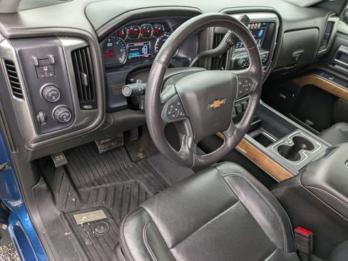 Used 2018 Chevrolet Silverado 1500 LTZ w/ Sport Package AWD/4WD image 10
