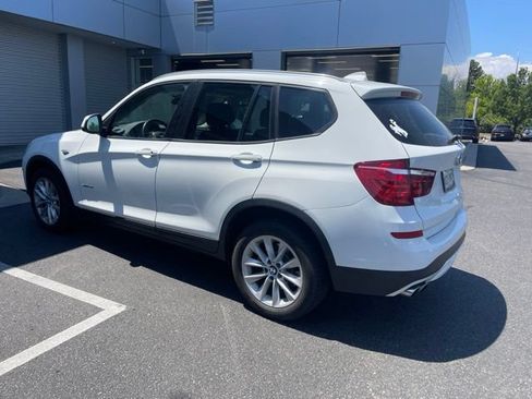 Used 2017 BMW X3 xDrive28i AWD/4WD image 4