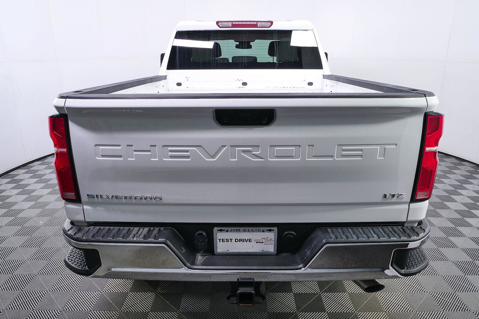 Used 2026 Chevrolet Silverado 2500 LTZ AWD/4WD image 25