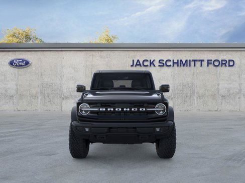 New 2025 Ford Bronco Outer Banks w/ Sasquatch Package image 6
