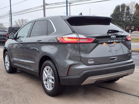 Certified 2022 Ford Edge SEL image 6