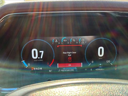 Used 2022 Ford F150 Lariat w/ Equipment Group 502A High image 24