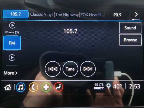 Used 2023 Chevrolet Malibu LT image 19