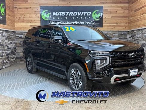 Used 2026 Chevrolet Suburban Z71 w/ Comfort Package AWD/4WD image 1