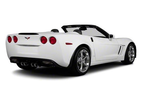 Used 2010 Chevrolet Corvette Grand Sport w/ Preferred Equipment Group RWD image 5