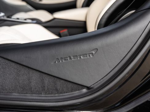 Used 2026 McLaren GTS RWD image 22