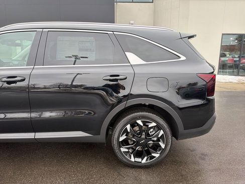New 2026 Kia Sorento EX AWD/4WD image 9