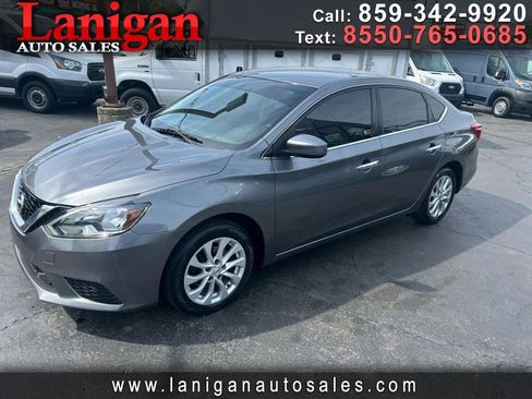 Used 2019 Nissan Sentra SV image 1