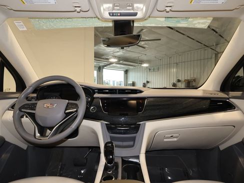 Certified 2022 Cadillac XT6 Premium Luxury w/ Technology Package AWD/4WD image 30