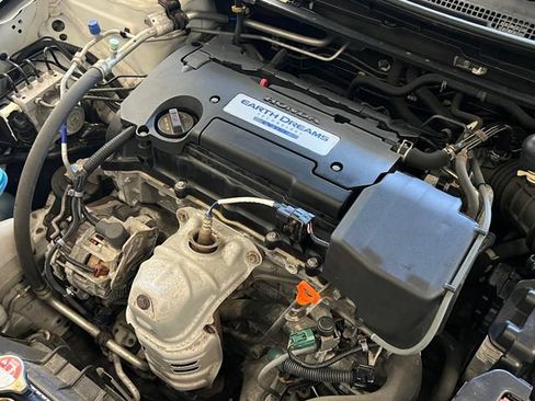 Used 2015 Honda Accord EX-L image 46