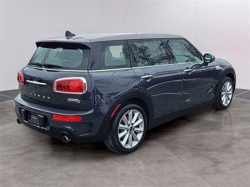 Used 2017 MINI Cooper Clubman S image 4