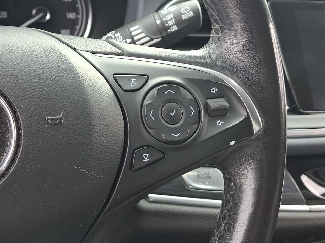 Used 2020 Buick Enclave Essence AWD/4WD image 8