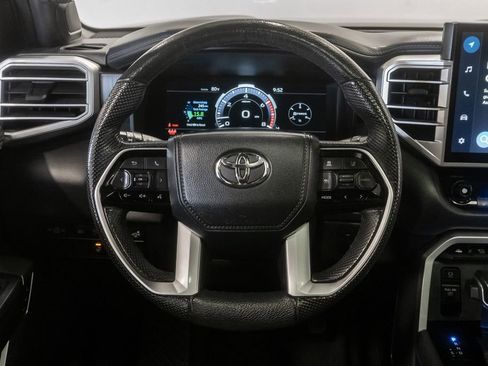 Used 2024 Toyota Tundra Platinum AWD/4WD image 14