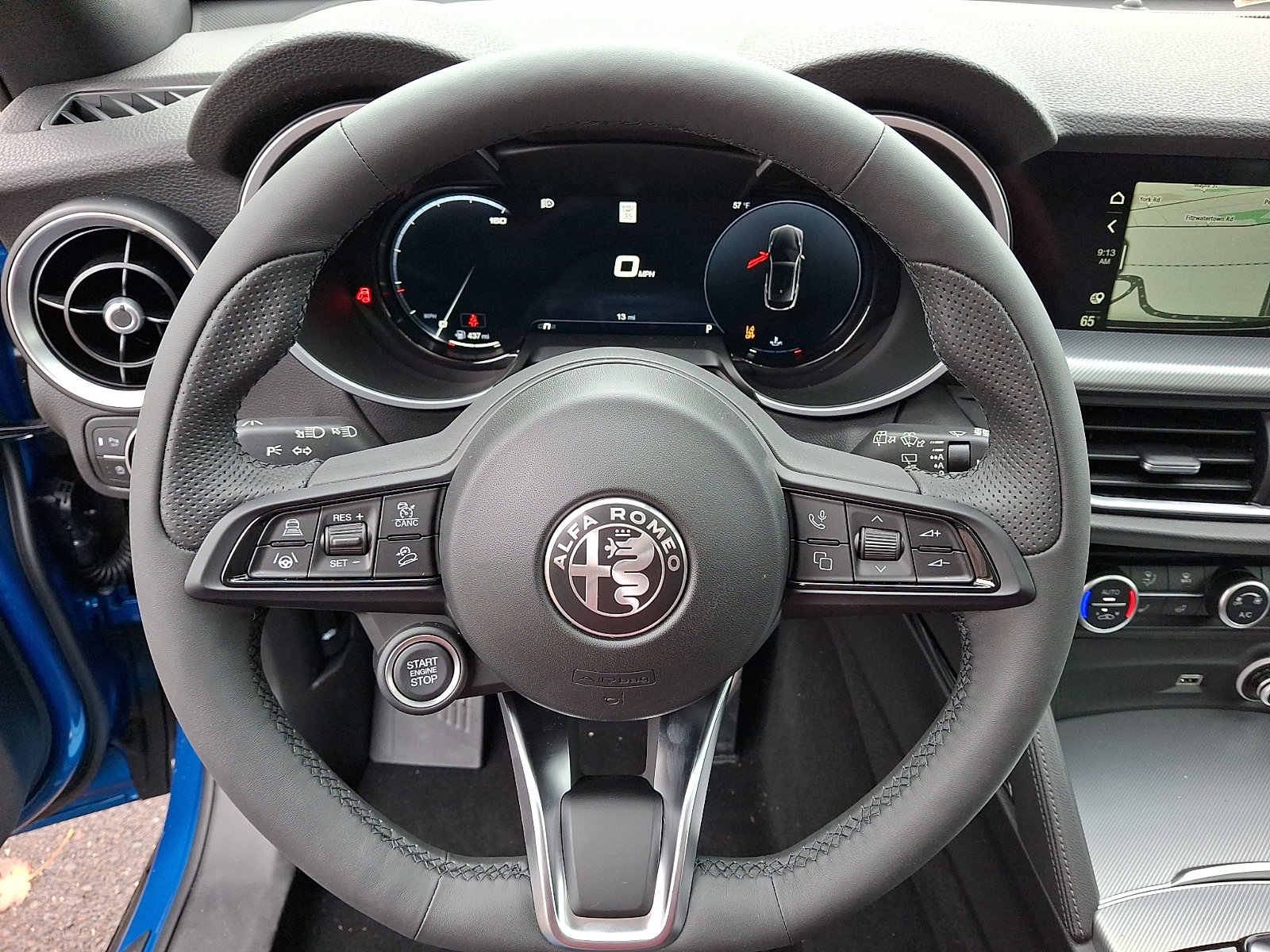 New 2026 Alfa Romeo Stelvio Sprint w/ Convenience Package AWD/4WD image 13