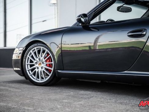 Used 2006 Porsche 911 Carrera 4S AWD/4WD image 25