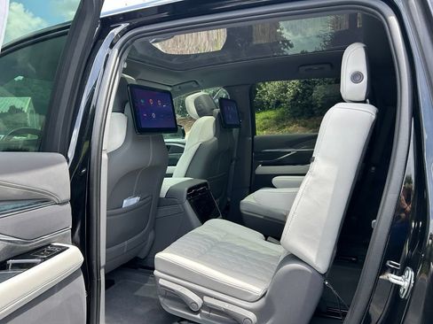 Used 2025 Cadillac Escalade IQ Sport 1 w/ Smart Trailering package AWD/4WD image 50
