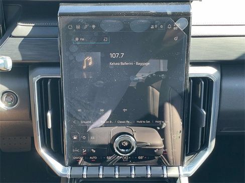 New 2026 GMC Acadia Elevation w/ Elevation Premium Package image 12