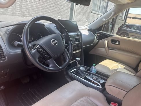 Used 2022 Nissan Armada Platinum w/ Captain's Chairs Package RWD image 6