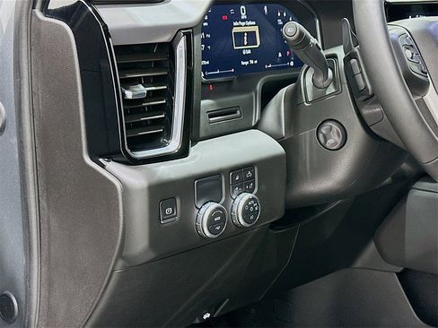 Used 2026 GMC Sierra 1500 Denali image 10