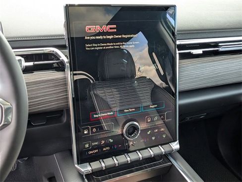 New 2025 GMC Sierra EV Denali image 19