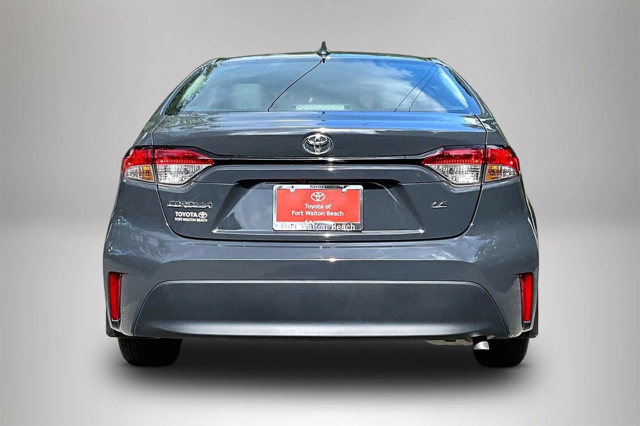 Used 2025 Toyota Corolla LE FWD image 6