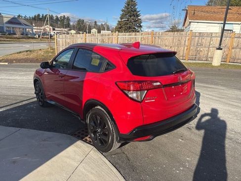 Used 2022 Honda HR-V Sport image 5