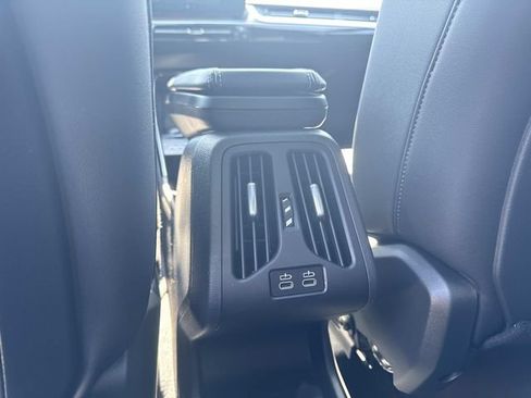 Used 2024 BMW X1 xDrive28i w/ Technology Package AWD/4WD image 16
