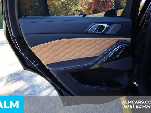Used 2022 BMW X6 M w/ Competition Package image 21