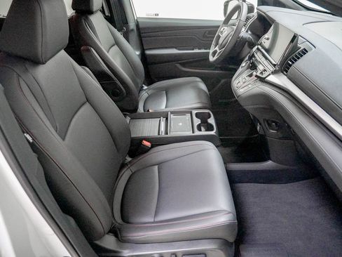 Certified 2026 Honda Odyssey Sport-L image 31