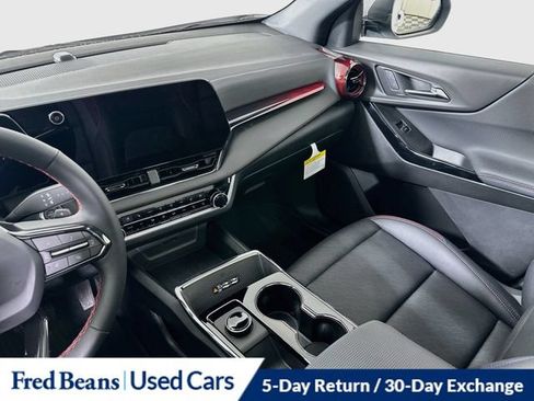 Certified 2026 Chevrolet Equinox RS w/ Convenience Package III AWD/4WD image 30