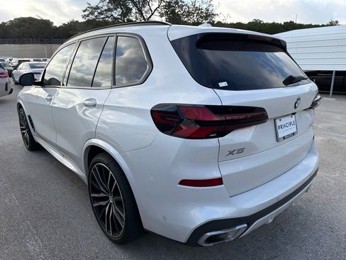 Used 2026 BMW X5 sDrive40i w/ M Sport Package RWD image 2