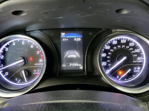Used 2019 Toyota Camry SE image 23