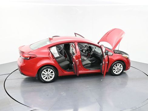 Used 2017 Kia Forte S FWD image 24