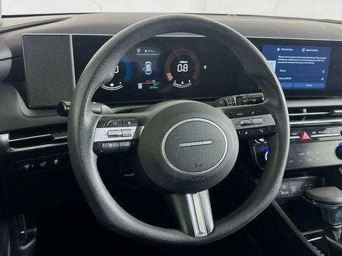 Used 2025 Hyundai Tucson SEL FWD image 18