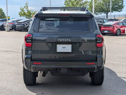 Used 2025 Toyota 4Runner TRD Off-Road Premium w/ Tow Technology Package AWD/4WD image 5