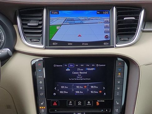 Used 2019 INFINITI QX50 Essential w/ Sensory Package FWD image 17