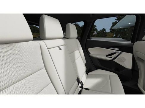 New 2026 BMW X1 xDrive28i w/ Technology Package AWD/4WD image 12