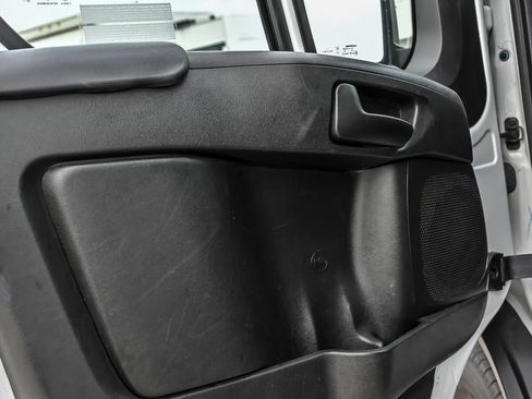 Used 2023 RAM ProMaster 2500 FWD image 11