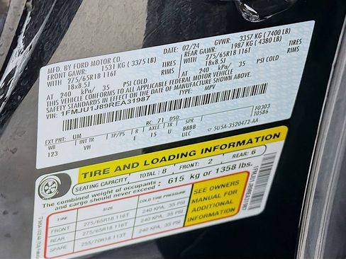 Used 2024 Ford Expedition XLT image 41