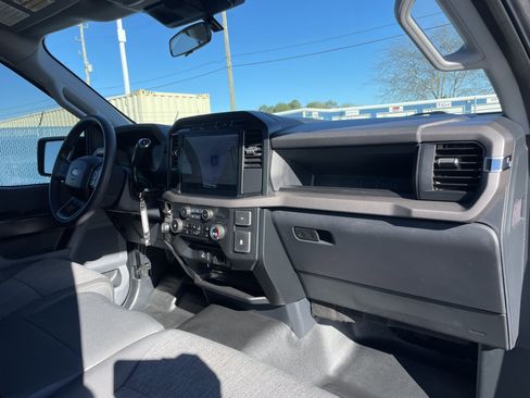 Used 2024 Ford F150 XL image 16