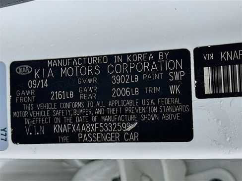 Used 2015 Kia Forte EX image 28