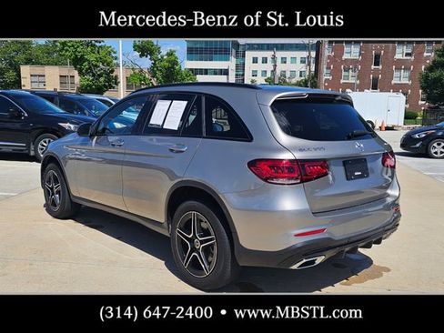 Used 2020 Mercedes-Benz GLC 300 4MATIC image 4