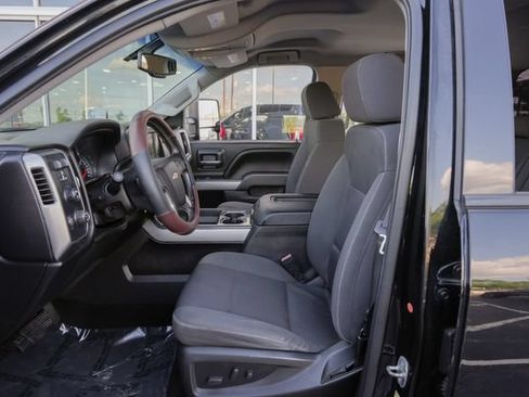 Used 2018 Chevrolet Silverado 1500 LT w/ Texas Edition AWD/4WD image 23