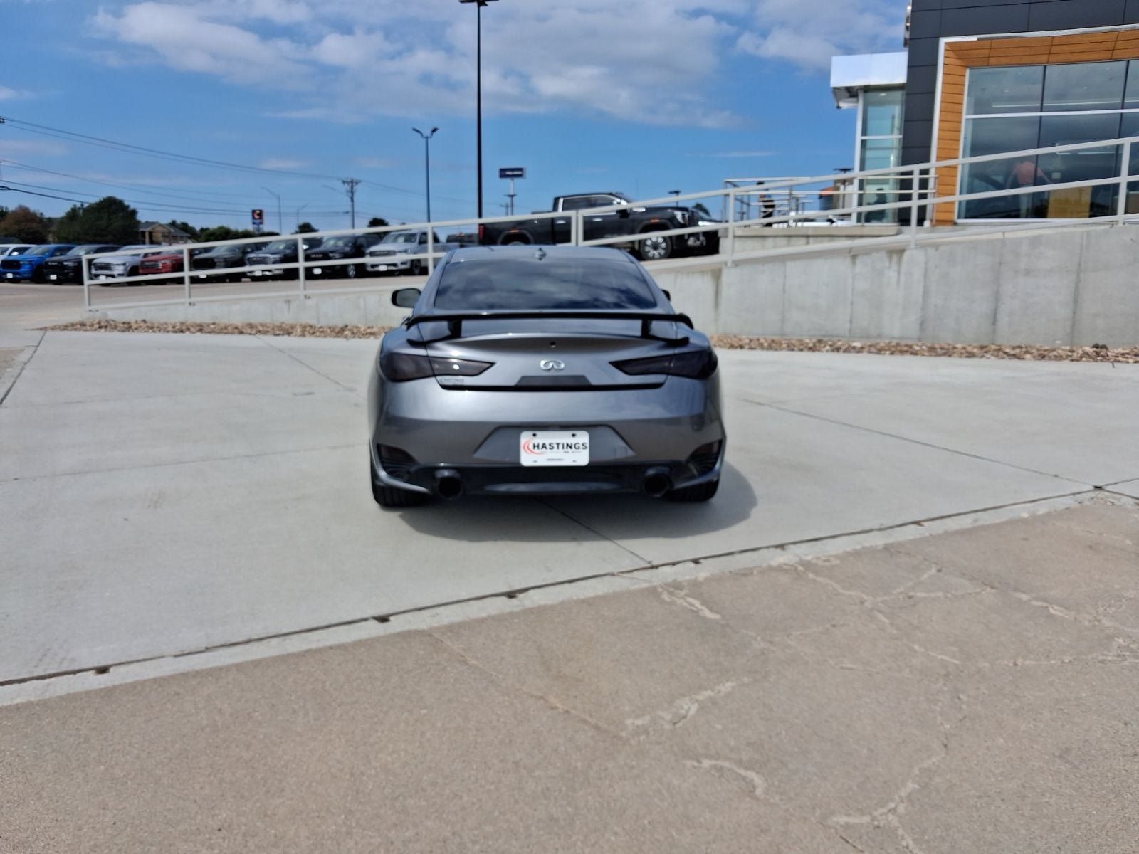 Used 2019 INFINITI Q60 Red Sport 400 w/ Cargo Package AWD/4WD image 4